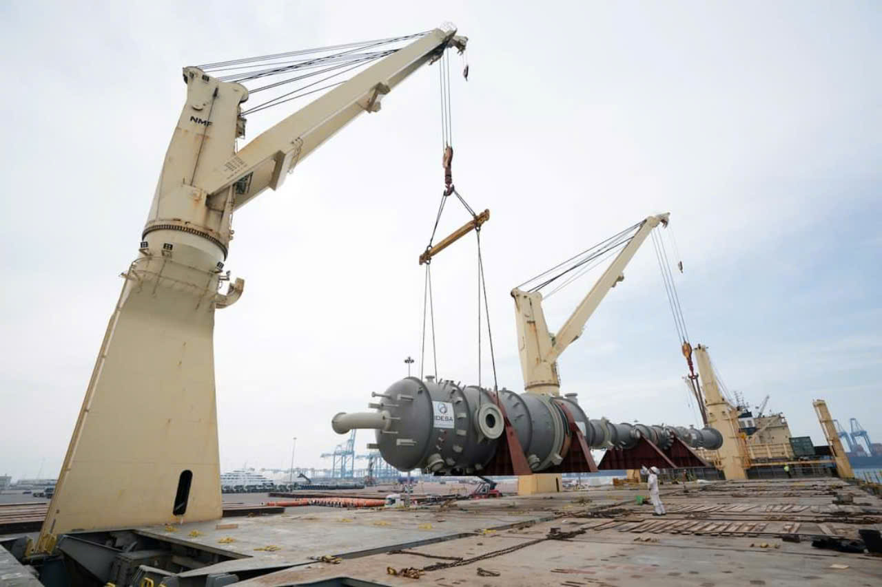 Vận tải tàu biển chuyên dụng Heavy lift-